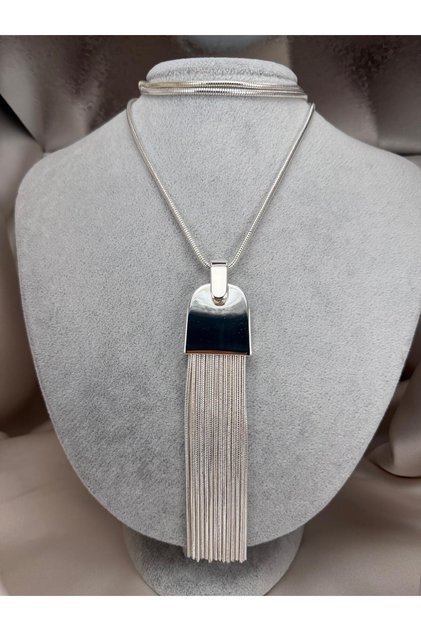 Long Tassel Chain Necklace with Multiple Snake Chain Details, Flashy and Stylish Women's Necklace