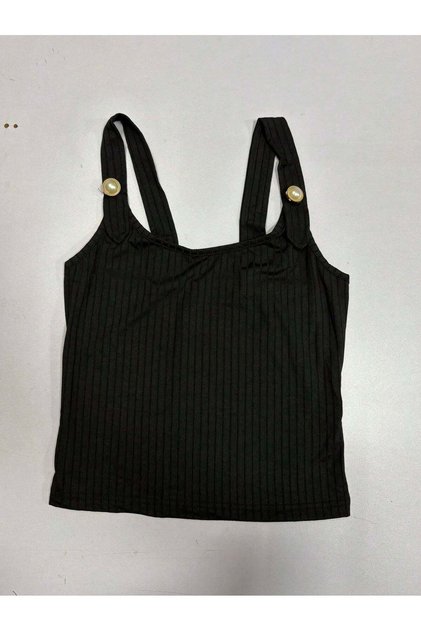 Maiou, negru