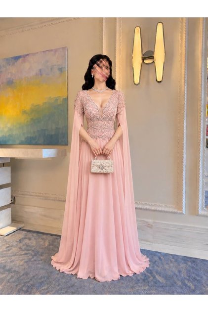 Women's Flesh-Colored Luxury Evening Gown with Elegant Design and Exotic Long Sleeves