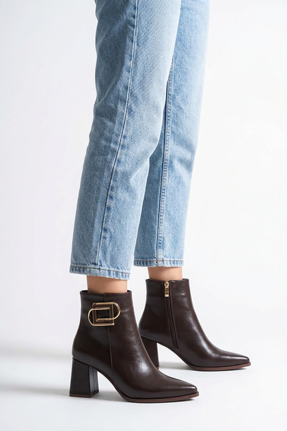Reyas Side Shaped Buckle Women's Heeled Boots Brown Leather