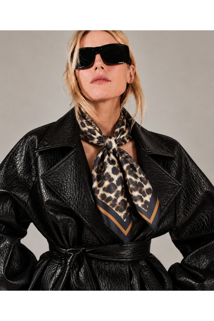 Eșarfă Batista Leopard 70*70