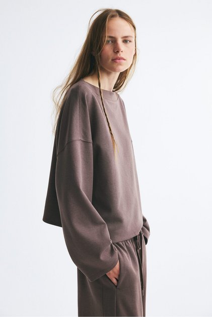 Kayık Yakalı Sweatshirt