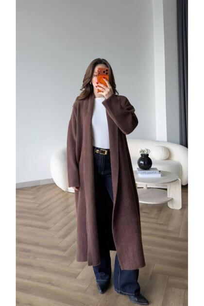 Women's Shawl Collar Oversized Knitwear and Bearded Furry Cardigan
