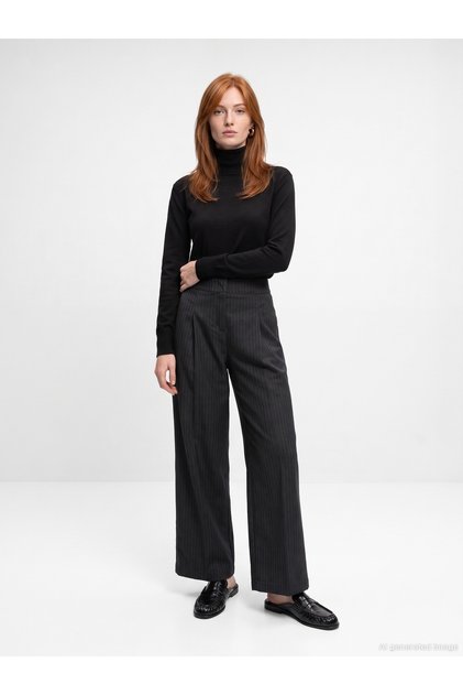 10883 Turtleneck Wool Blend Sweater