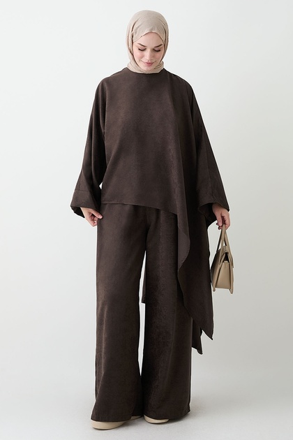 Asymmetric Detail Bitter Brown Double Set