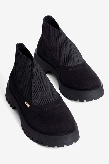 Women's Suede Boots with Rubber Detail and Thick Sole Asha Black