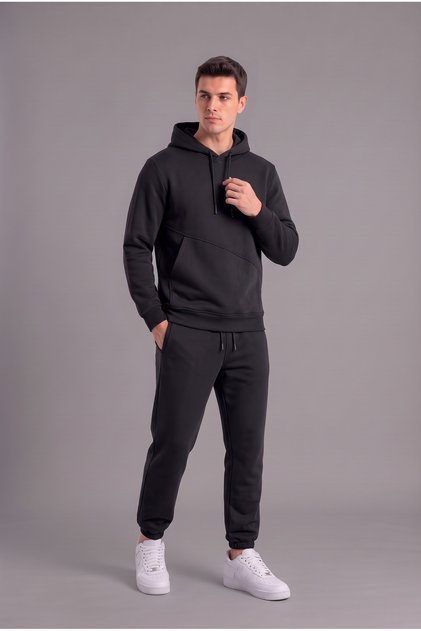 Men's Black Tracksuit Set 3-Strap Soft Fabric with Side Pockets