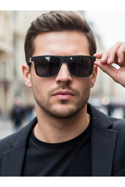 Men Black Square Frame Sunglasses