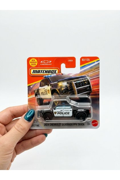 2024 Chevrolet Silverado PPV Truck 1:64 Diecast Polis Aracı (92/125)