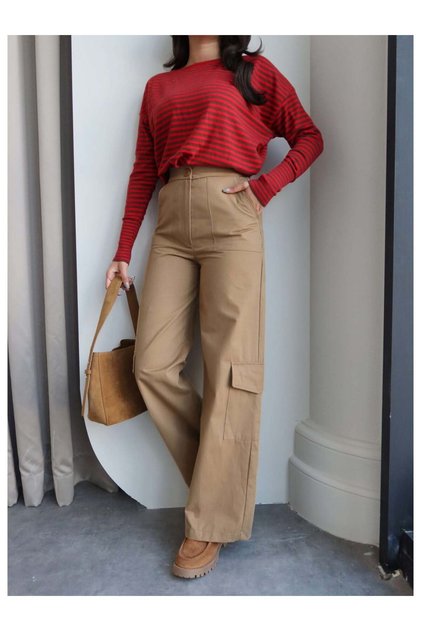 Palazzo Trousers with Cargo Pockets