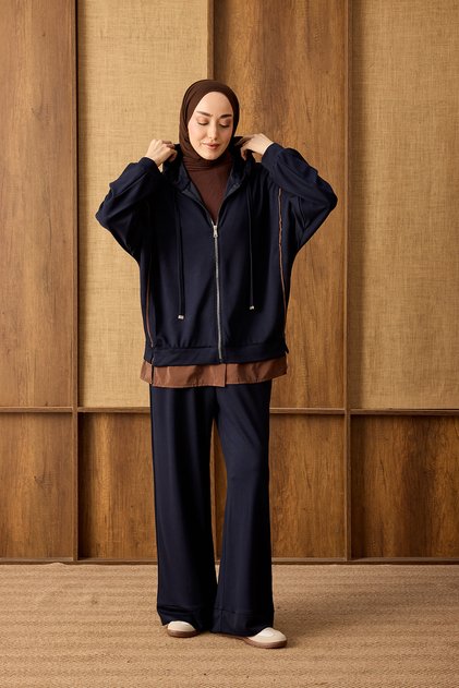6653 - Stylish Comfortable Loose Viscose Soft Modal Fabric Peach Fabric Garnished Zippered Hooded Women's Set