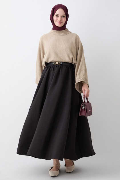 Black Skirt with Pleated Belt