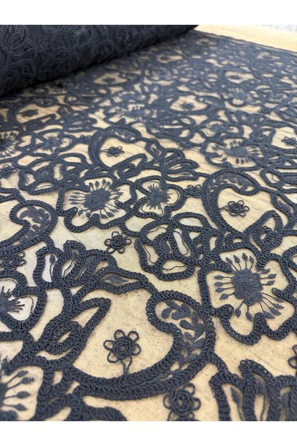 Black Corded Guipure Lace Fabric – Floral and Shawl Motif Evening Dress Tulle Fabric