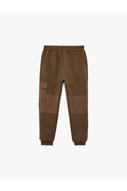 Jogger Sweatpants with Raised Pockets and Flap Pockets
