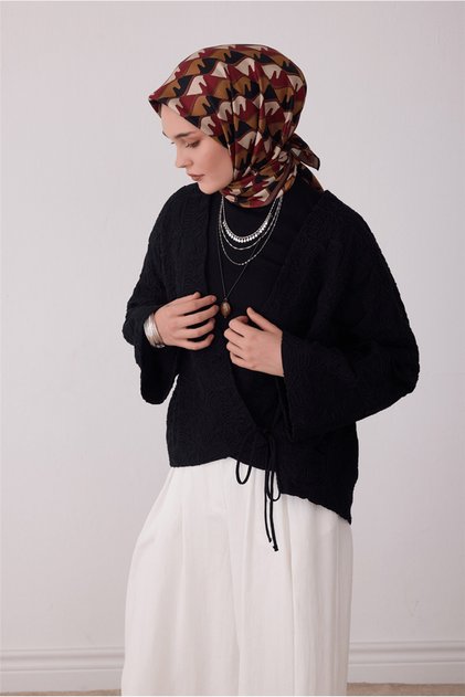 Eșarfă de mătase Tivil 4406 06 Roșu Claret Negru Model Geometric