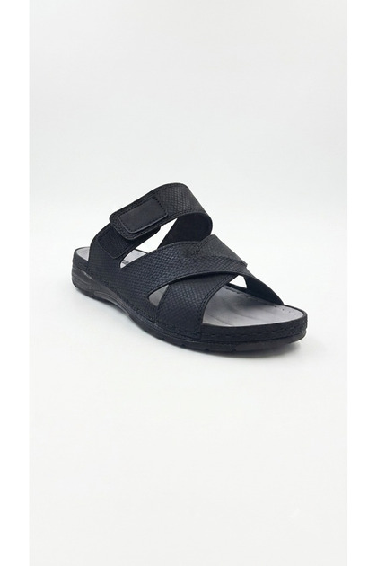 Black men's slipper 739.154667