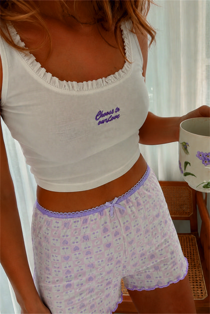Strappy Ruffle Detailed Chest Embroidered Viscose Undershirt Checkered Heart Patterned Milan Shorts Women's Pajama Set