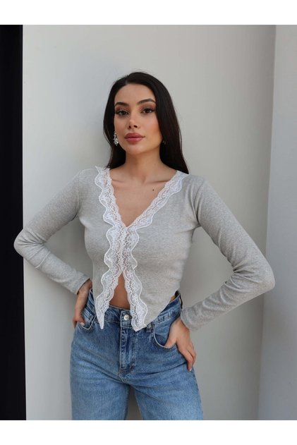 Lace Detail Knitwear Blouse