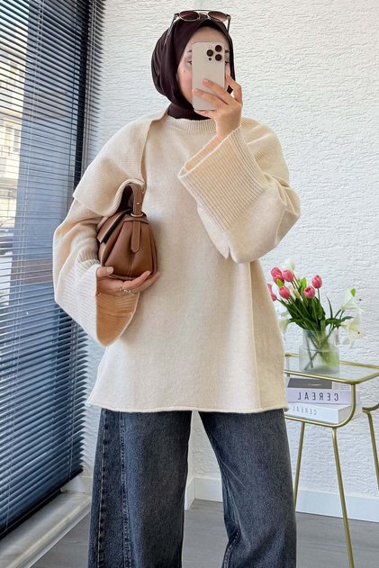 Premium Triangular Scarf Detailed Knitwear Sweater - Beige