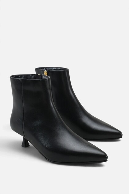 Vi̇sta Women's Short Heeled Pointed Toe Boots A012-K35