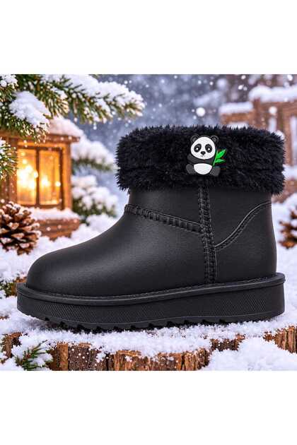 Black Children's Plush Furry Winter Boots with Thick Soles, Stylish and Suitable for Everyday Use in Cold Weather.