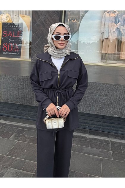طقم ملابس من قماش أوشوه بخصر مطاطي وسحاب، مدخن