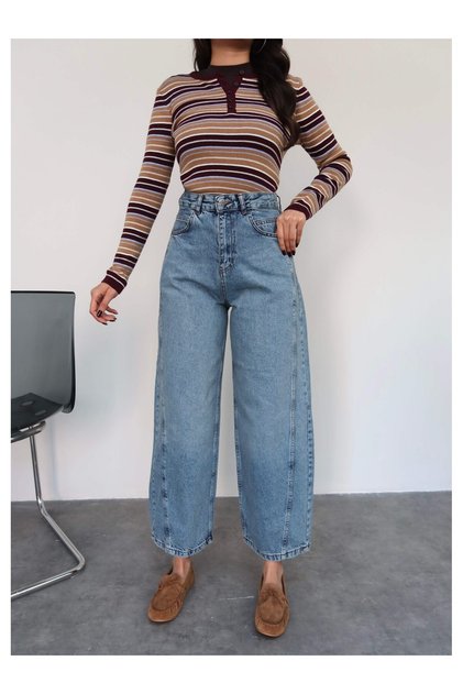 Side-Stitched Balloon Leg Jeans