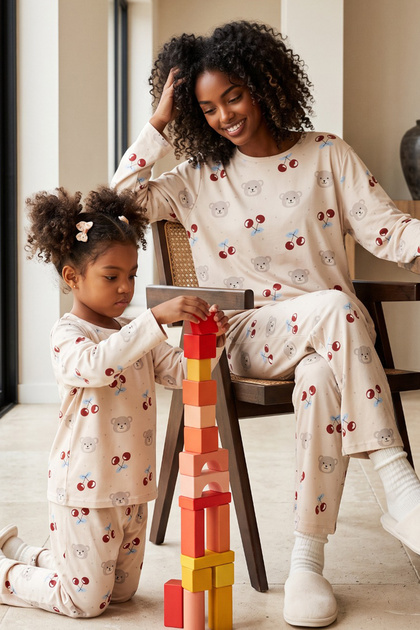 Cream Patterned Thermal Fabric Ultra Soft Knitted Pajama Set