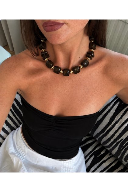 Brown Women's Necklace – Vintage Pinterest Necklace with Gold Detail and Chunky Beads