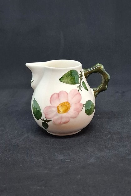 Wild-Rose Hand-Painted Porcelain Milk Jug 200 ml
