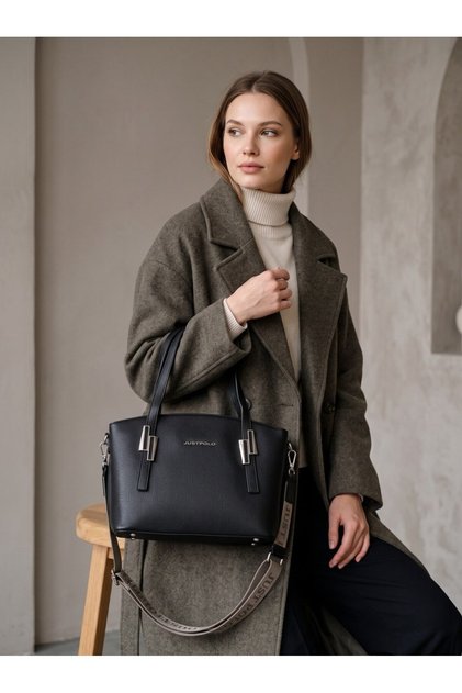 Original Women's New Season Imported Heart Adjustable Strap Hand and Shoulder Bag Size:26X20 cm Rc2066