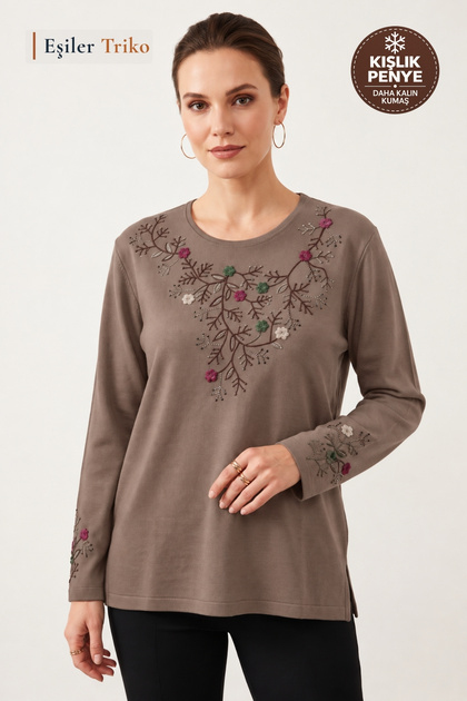 Women's Winter Heart Garden Pattern Embroidered Collar and Sleeves, Stoned Clover Fabric Mother Combed Cotton Blouse
