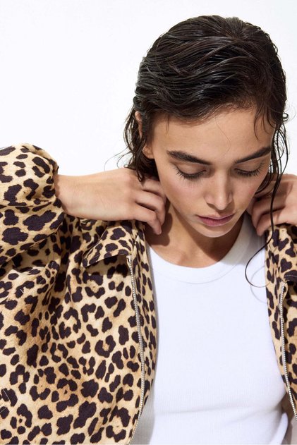 Oversized bubble-hem jacket