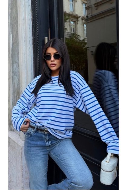 Women's crew neck striped sweatshirt