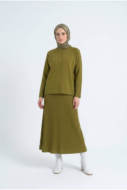 Trendy Raglan Sleeve Buttoned Cold Yarn Full Fit Skirted Knitwear Set