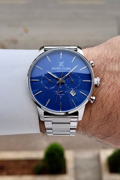 Men's Wristwatch with Navy Blue Dial 2 Years Warranty Active Function of Internal Indicators