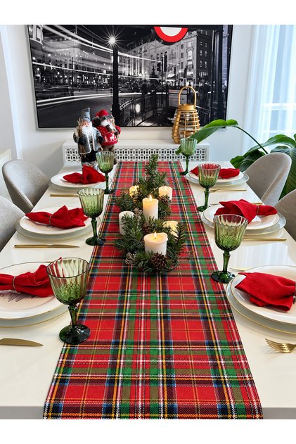 New Year Themed Christmas Runner Green Red Plaid Pattern Runner (Napkin Not Included)