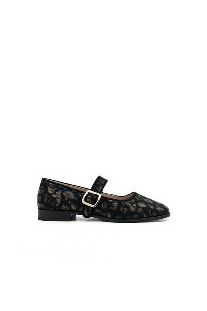 Black-Leopard Patterned Leather Mary Jane Ballerinas – Stylish Design with Gold Buckle