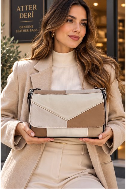 GENUINE LEATHER WOMEN'S BAG (26CM X 18CM)
