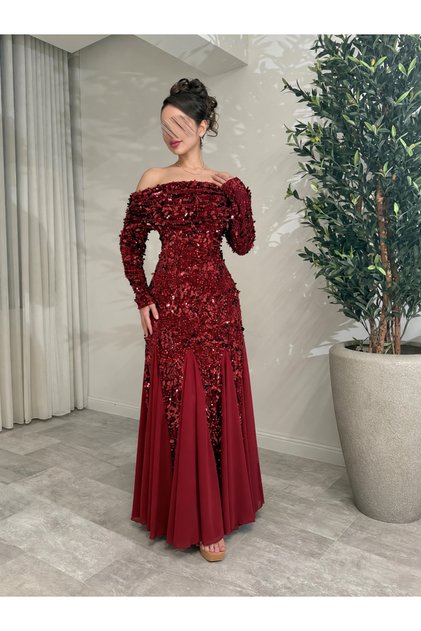 Velvet Dress with Sequins and Unique Design