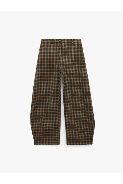 Pleated Plaid Buttoned Barrel Pants with Pockets
