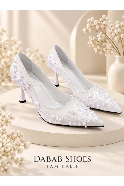 Vianel Women's White Floral Embroidered Pearl Embellished Pointed Toe 7 cm Goblet Heeled Evening Dress Stiletto Shoes