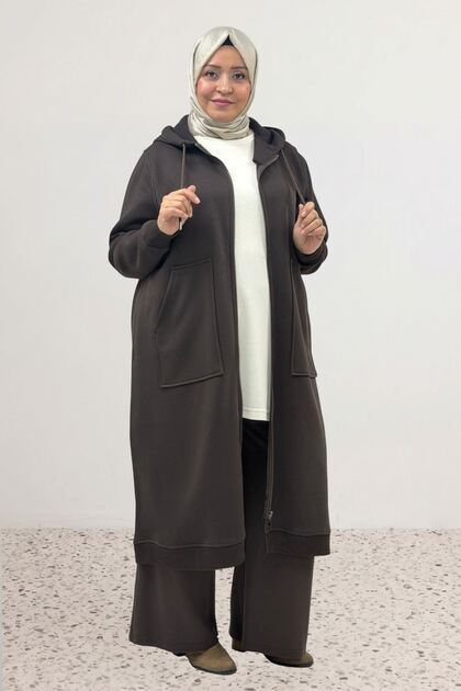 63033 Large Size Zipper Closure Three Thread Cap - Brown