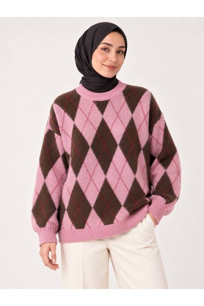 Women's Embroidered Diamond Pattern Oversize Sweater