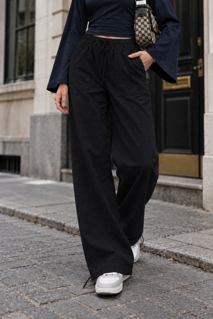 Women's Black Relaxed Draped Pants with Pockets