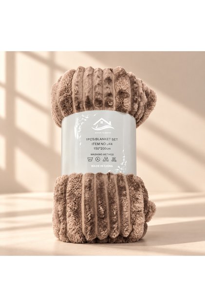 Luxurious Brushed Fur Blanket 150X200Cm – Warmth and Comfort with a Soft Touch