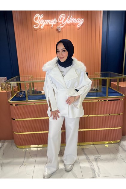 Furry Design Suit White