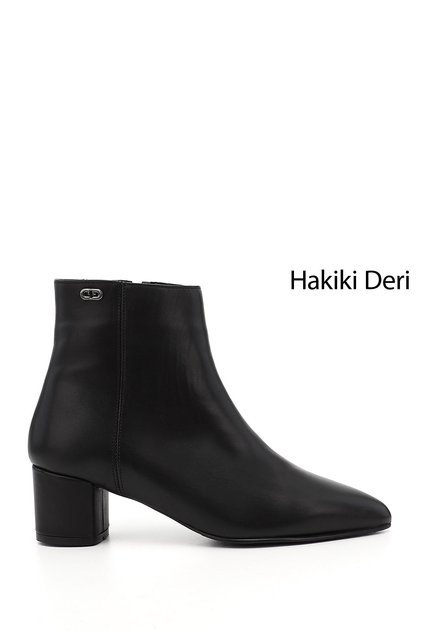 Women's Black Zippered Pointed Toe Genuine Leather Boots