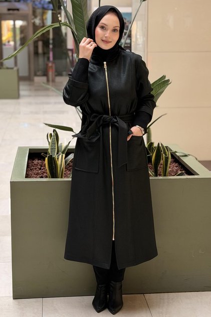 Hakim Collar Cap with Front Zipper Pocket and Belt