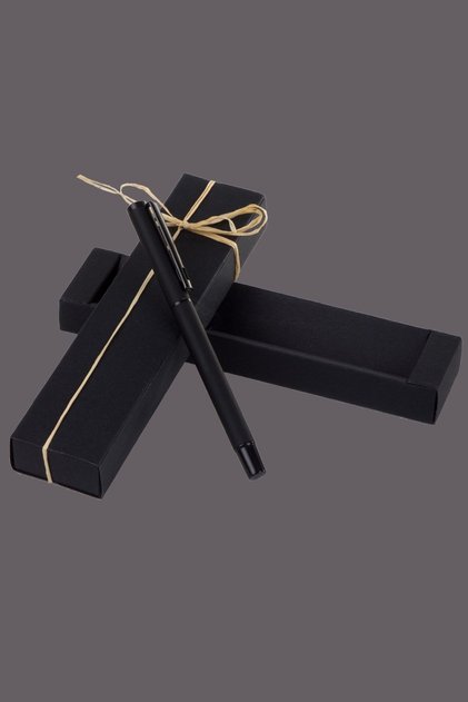 Özel Kraft Kutusunda Mat Siyah Rubber Kalem
